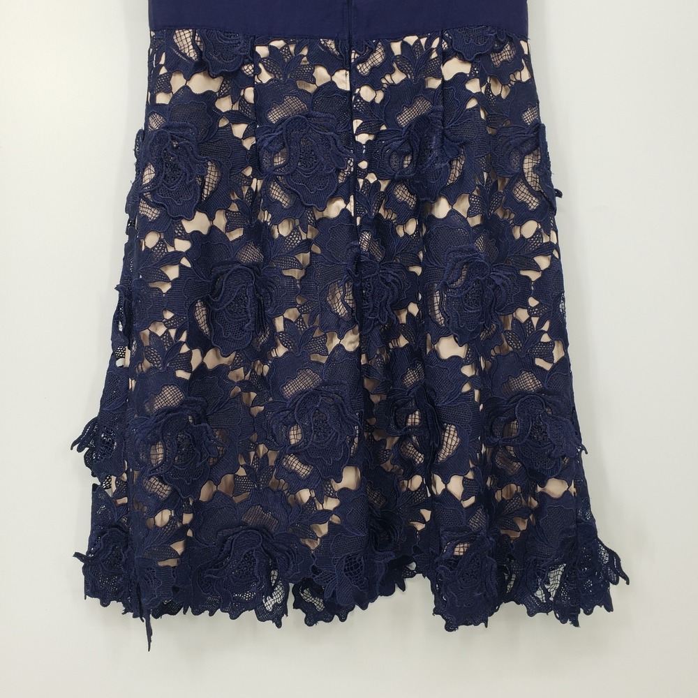 Adrianna Papell Navy Lace Floral Applique Cocktail Sheath Dress Illusion Size 6 - Picture 7 of 8